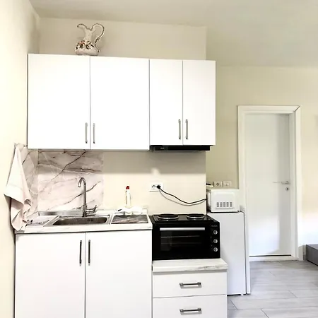 Habitación en casa particular Megi Durrës